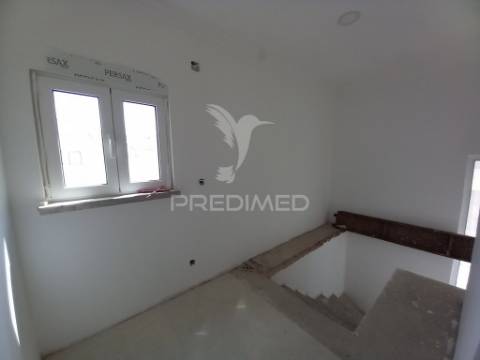 Moradia t5 – 5 quartos – foros de amora – seixal