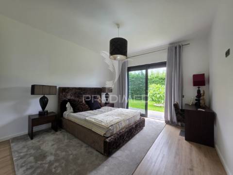 Moradia térrea t3 com piscina na ponta do sol