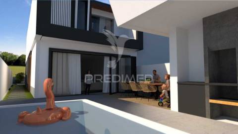 Moradia t4 com piscina e vista ria – gafanha do carmo