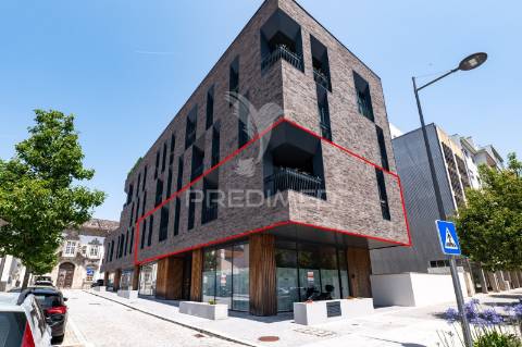 Apartamento t3 de luxo - centro de viana do castelo (arrendamento)