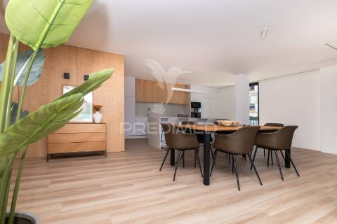 Apartamento t3 de luxo - centro de viana do castelo (arrendamento)