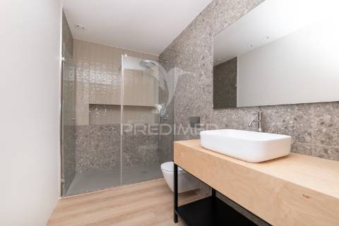 Apartamento t3 de luxo - centro de viana do castelo (arrendamento)