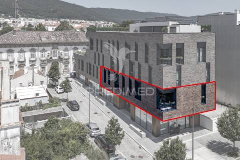 Apartamento t3 de luxo - centro de viana do castelo (arrendamento)