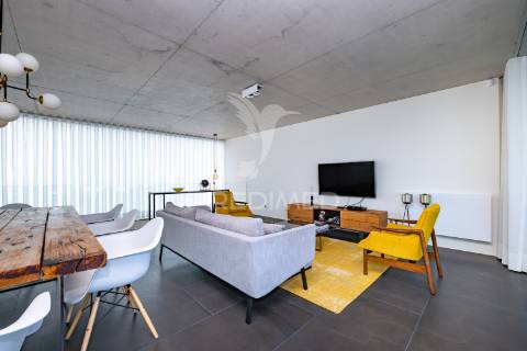 Moradia t3 de luxo - moledo (arrendamento)