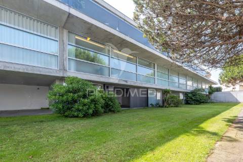 Moradia t3 de luxo - moledo (arrendamento)