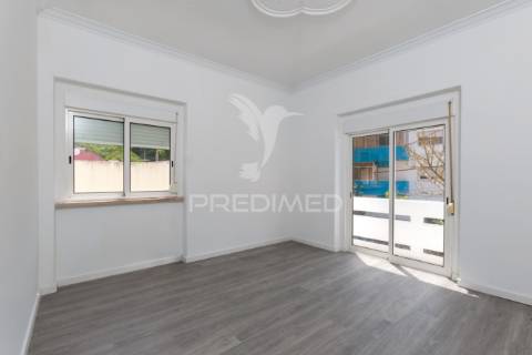 Apartamento t2 - cozinha em  remodela na trafaria - almada - 254.900  €