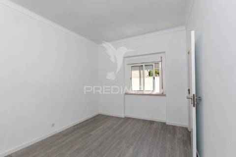 Apartamento t2 - cozinha em  remodela na trafaria - almada - 254.900  €