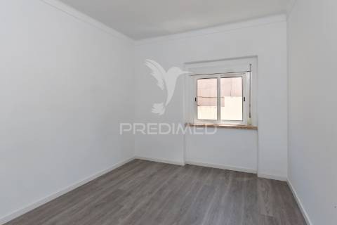 Apartamento t2 - cozinha em  remodela na trafaria - almada - 254.900  €