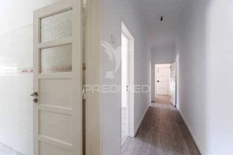 Apartamento t2 - cozinha em  remodela na trafaria - almada - 254.900  €