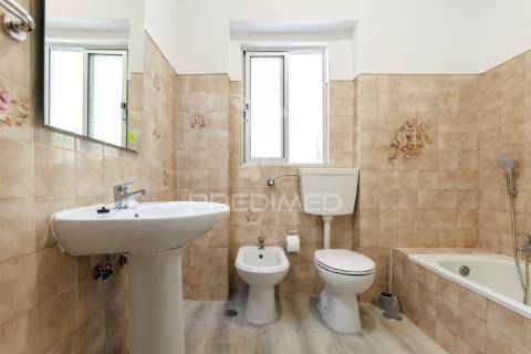 Apartamento t2 - cozinha em  remodela na trafaria - almada - 254.900  €