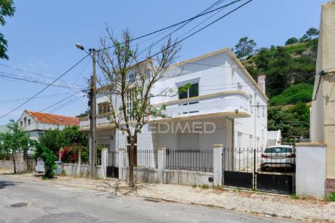 Apartamento t2 - cozinha em  remodela na trafaria - almada - 254.900  €