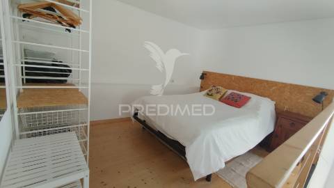 Moradia com 5 estudios quintal e terraço centro olhao