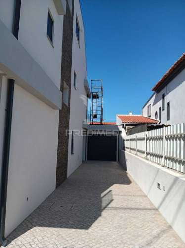 Moradia t3 com piscina