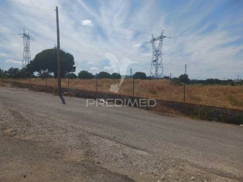 Armazém com 800 m2 ,palmela.