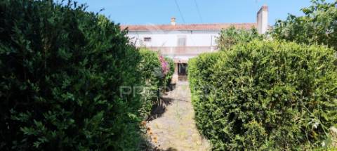 Moradia em vale do pêso