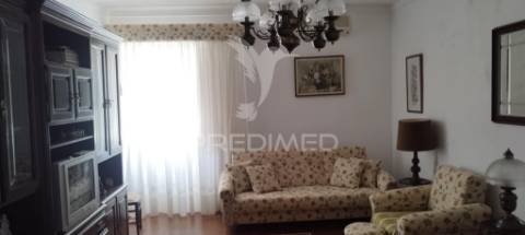 Moradia em vale do pêso