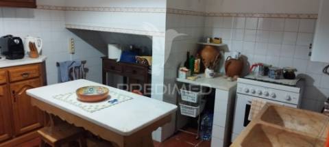 Moradia em vale do pêso