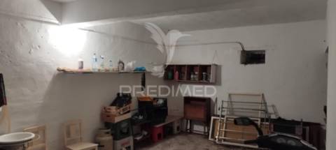 Moradia em vale do pêso