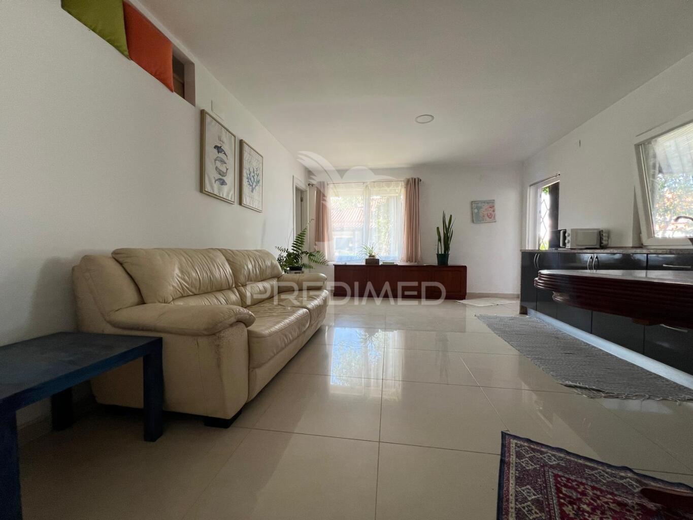 Moradia t2 para arrendar em brejos de azeitão