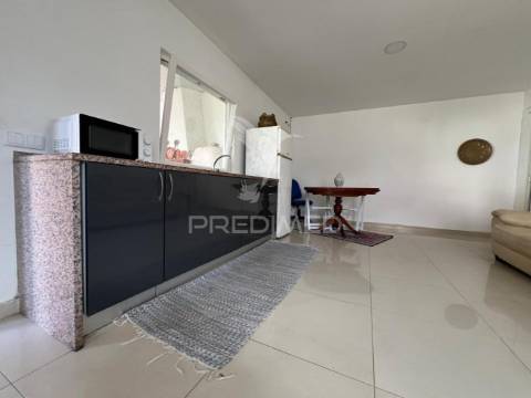 Moradia t2 para arrendar em brejos de azeitão