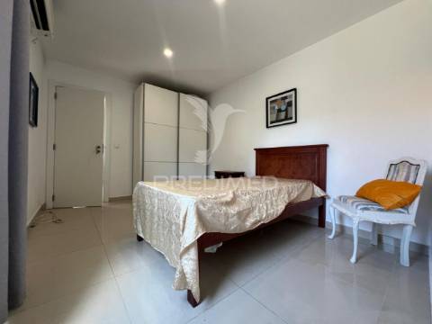 Moradia t2 para arrendar em brejos de azeitão