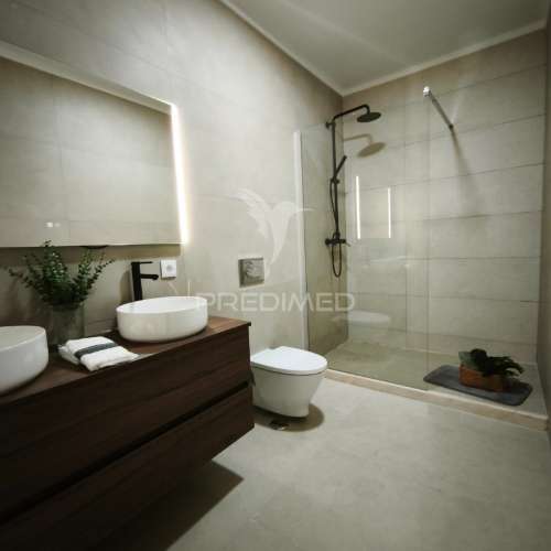 Apartamento t3 - penha de frança, lisboa