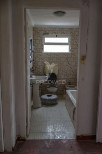 Moradia t2, santo antão, em fase de reconstrução