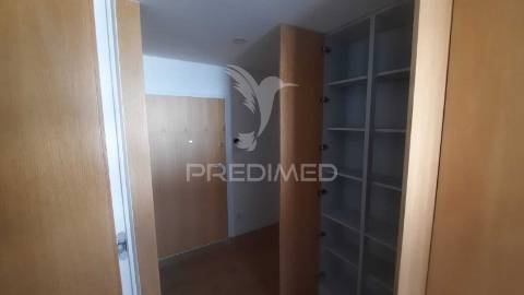 Apartamento t1 novo na seca do bacalhau