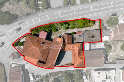 Moradia t7 com 3 negócios – póvoa de lanhoso