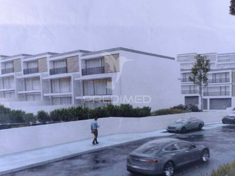 Moradia t3 em condomínio com 2 frentes - villas premium são cosme