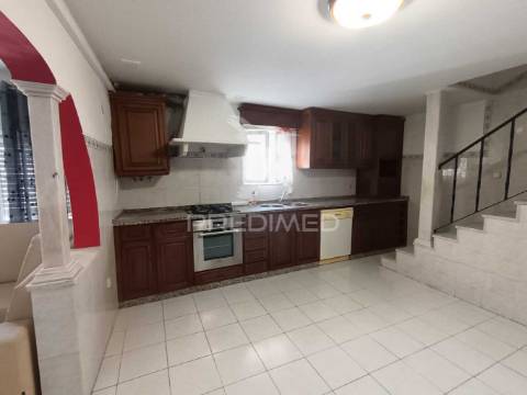 Conforto e funcionalidade no coração de campo maior