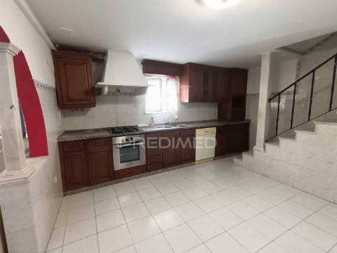 Conforto e funcionalidade no coração de campo maior