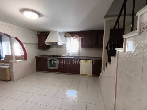 Conforto e funcionalidade no coração de campo maior