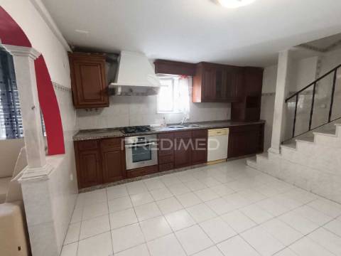 Conforto e funcionalidade no coração de campo maior