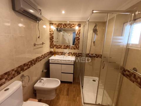 Conforto e funcionalidade no coração de campo maior