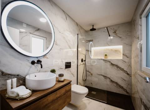 Moradia de luxo na herdade da aroeira