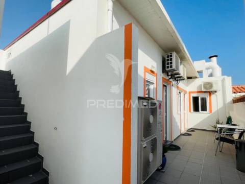 Apartamentos (al) com restaurante