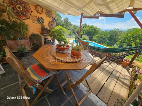 Magnífica casa t6 em adoufe – a 5 minutos de vila real