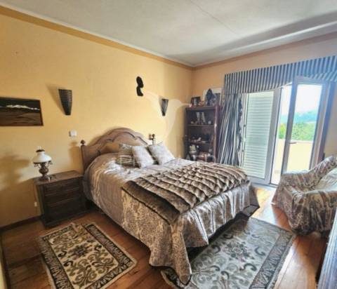 Magnífica casa t6 em adoufe – a 5 minutos de vila real