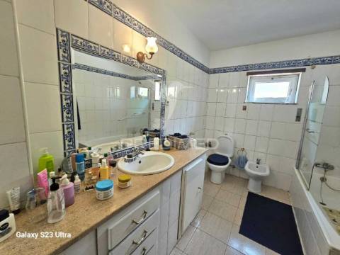 Magnífica casa t6 em adoufe – a 5 minutos de vila real