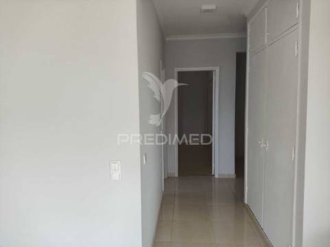 Moradia t4 - garagem - terreno com 2037 m2