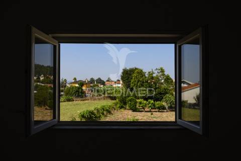 Moradia t4 - garagem - terreno com 2037 m2