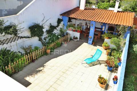 Casa de campo t3 à venda na marmeleira