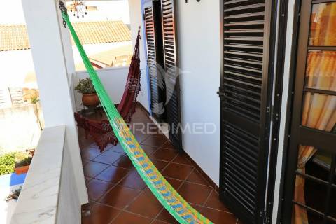 Casa de campo t3 à venda na marmeleira