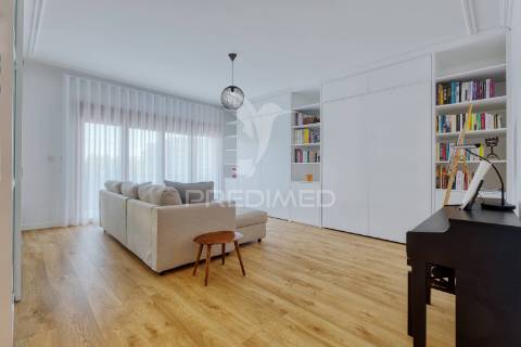 Apartamento t2 de elegância contemporânea – colinas do cruzeiro