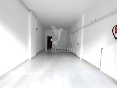 Loja | belas - queluz | sintra