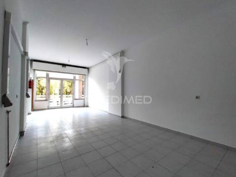 Loja | belas - queluz | sintra