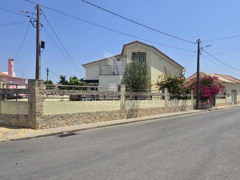 Moradia t3 - aldeia do futuro - grândola