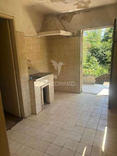 Moradia t2 para restauro