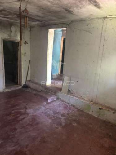 Moradia t2 para restauro